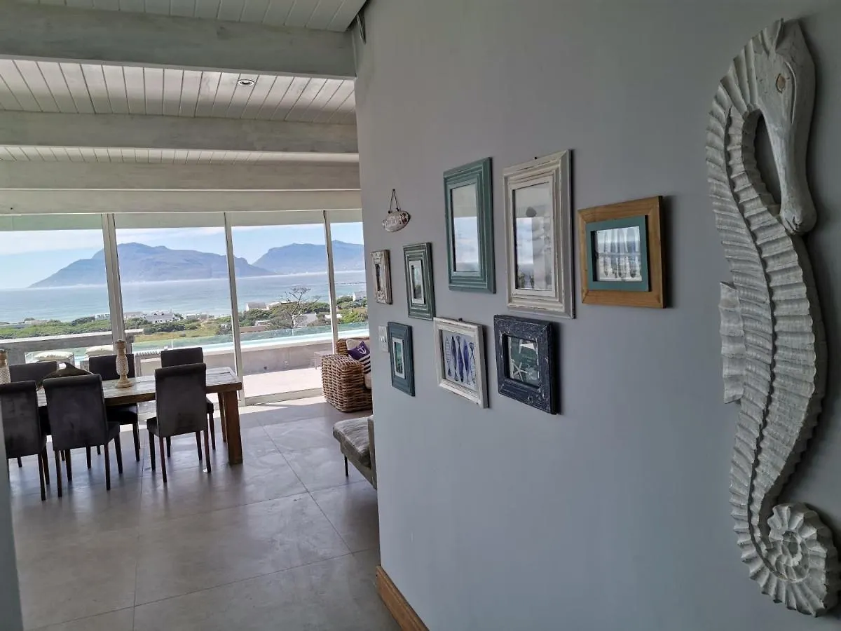 Mountain & Sea Apartments Kommetjie South Africa